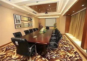 Star Park Hotel Shenzhen 4*,